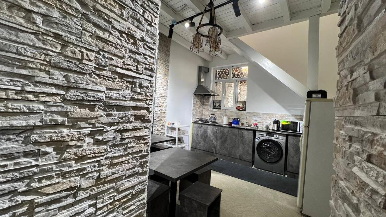 Hostel L&K Taszkent Zewnętrze zdjęcie